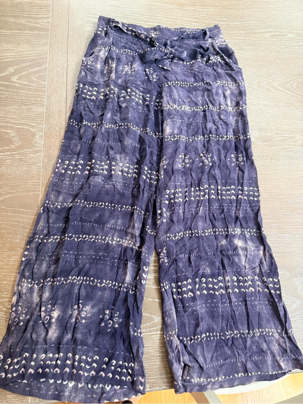 En Creme Purple Batik Pallazo Pants